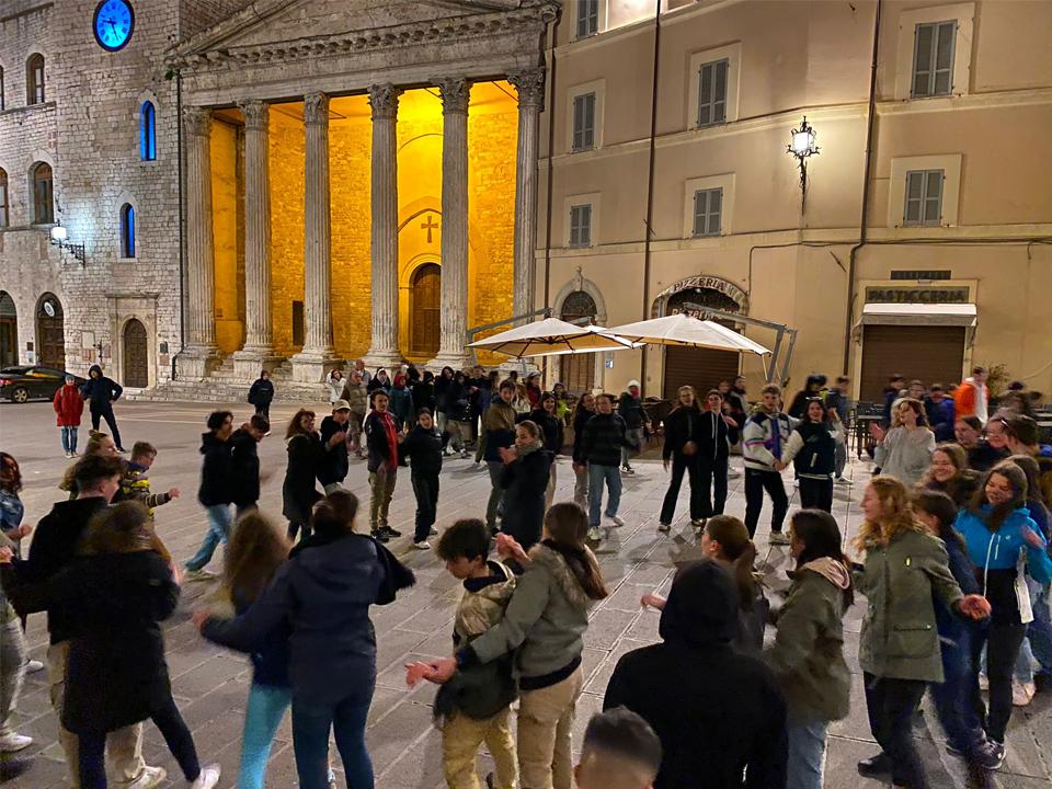 Tanzen auf der Piazza