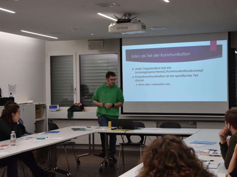 Infos anhand PowerPoint