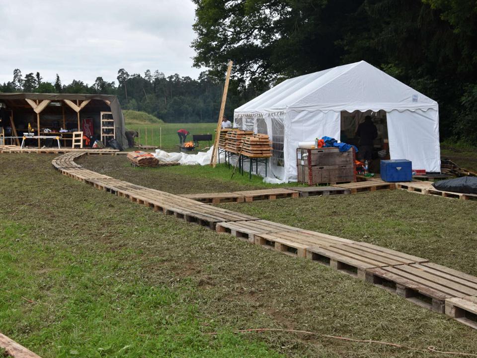 Schonung der Plätze wegen dem Regen