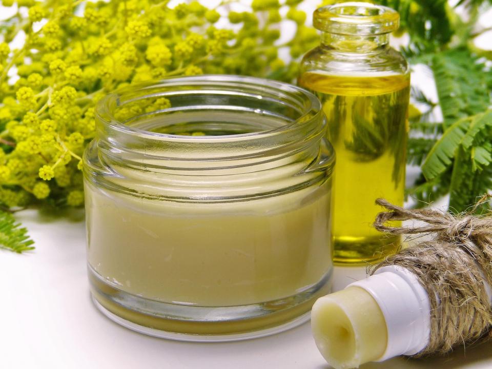 Benutze Bio-Kosmetik