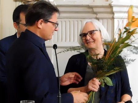 Blumen für den Bischof