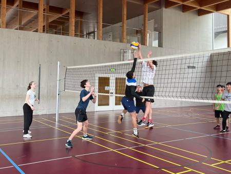 Volleyball spielen