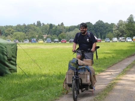 Die Post mit dem Velo verteilen