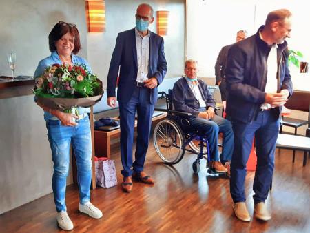 Dank und Blumen