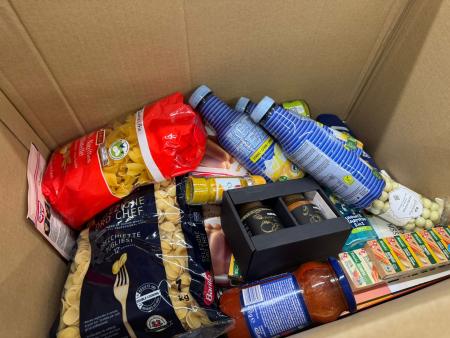 Eine volle Kiste bei der Päckliaktion