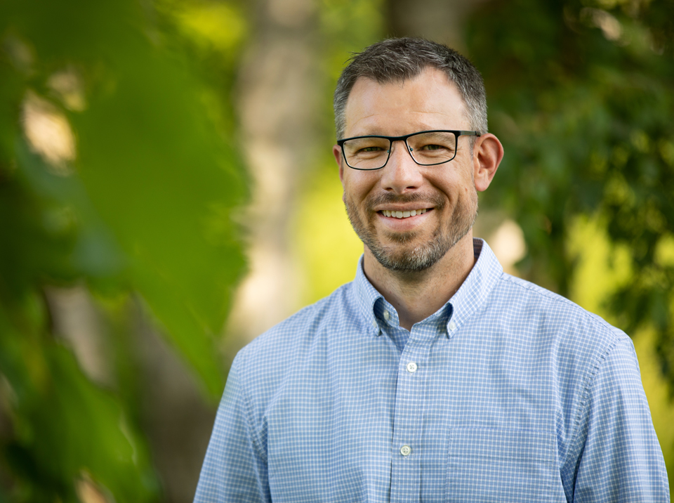 Prof. Dr. Florian Wettstein 